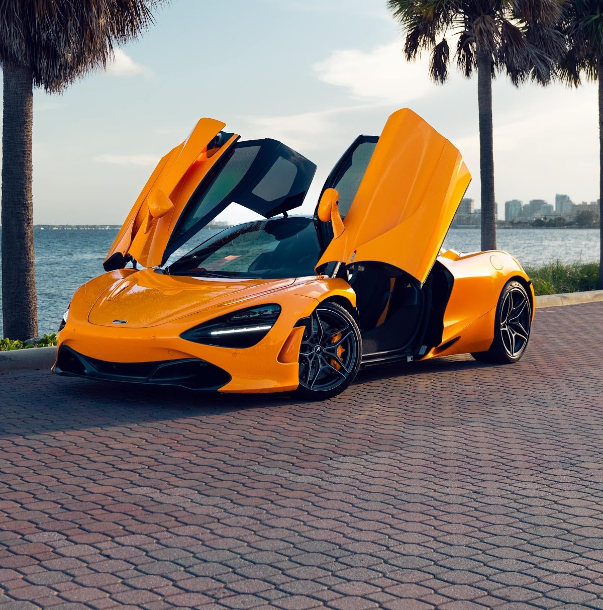 McLaren 720s