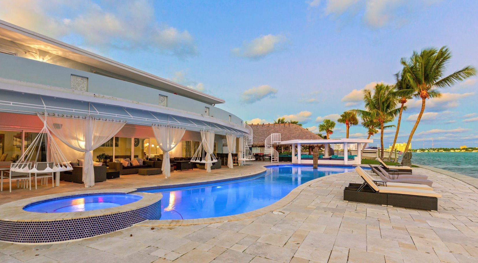 Casa Blu